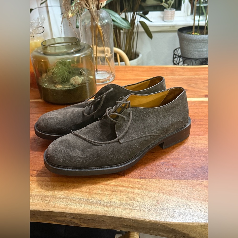 Cole Haan Brown, suede derby lace up made in Brazil
